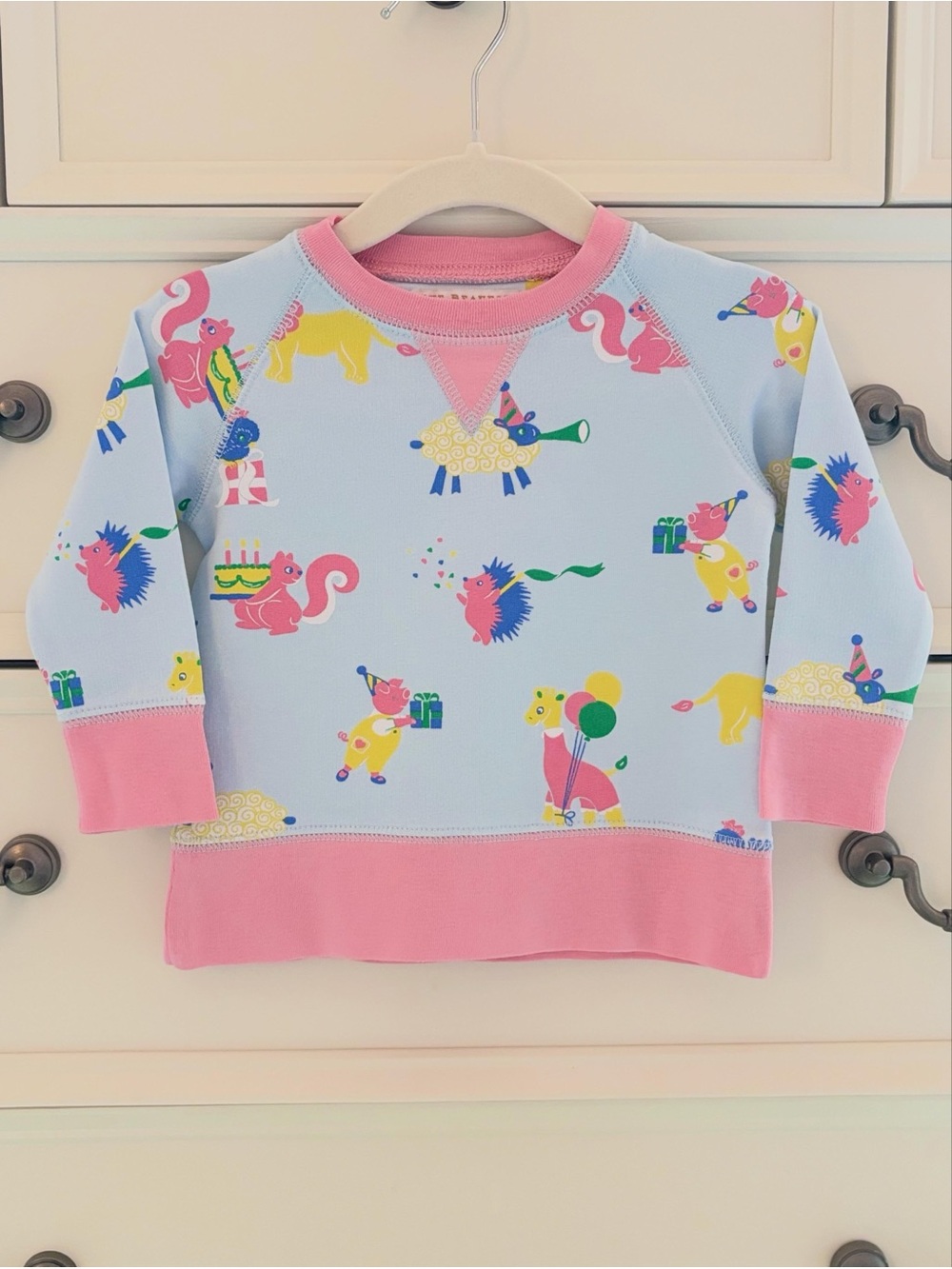 EUC The Beaufort Bonnet Company Cassidy Comfy Crewneck Party On Party Animal 0-6